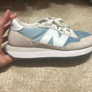 New Balance 237 size 9